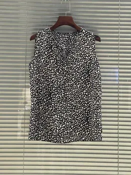Жените риза без ръкави на точки дантела с V-образно деколте 2023, лятна дамски реколта блуза
